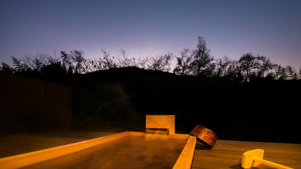 【愛犬と泊まれるお部屋】川沿い離れ【深山】ヒノキ露天付